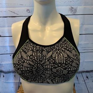 New no tags Victoria Secret Sport bra 32C